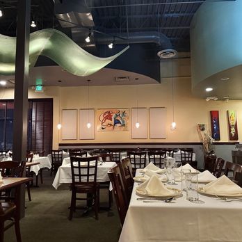 Wave Bistro - Asian Fusion Near Me - Omaha, Nebraska