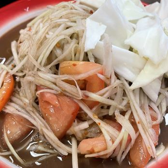 Vientiane Noodle Shop - Papaya Salad - Thai Near Me - Milwaukee, Wisconsin