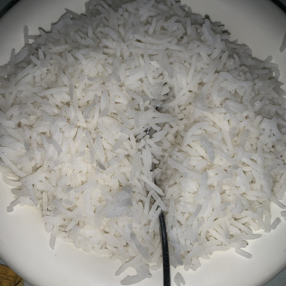 Plain basmati rice that comes with the entree Plain basmati rice that comes with the entree