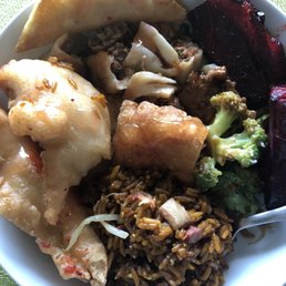 Chicken fingers/ fried rice / crab Rangoon/ Fried dumplings / egg roll / beef and broccoli - excellent take out experience Chicken fingers/ fried rice / crab Rangoon/ Fried dumplings / egg roll / beef and broccoli - excellent take out experience
