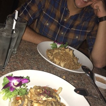Siam Palace - Thai Near Me - Miami, Florida