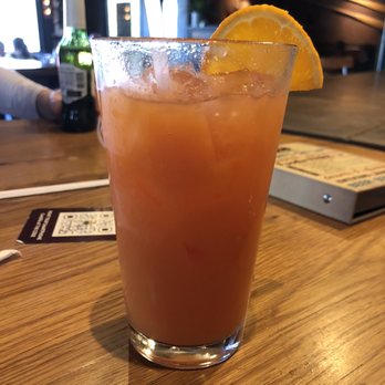 MacKenzie River Pizza, Grill & Pub - Mango Mai Tai - American Near Me - Crestview Hills, Kentucky