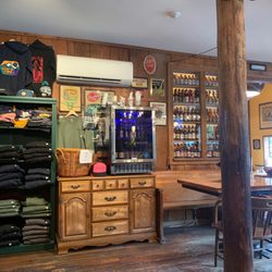 North Fork Brewery - Gift shop