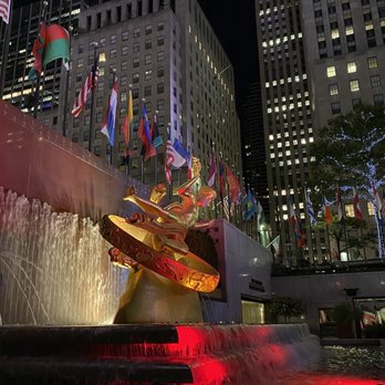 Rockefeller Center - Shopping Centers Near Me - New York, New York