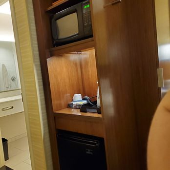 Fairfield by Marriott Inn & Suites Palm Desert Coachella Valley - Microwave, coffee, and fridge - Hotels Near Me - Palm Desert, California Fairfield by Marriott Inn & Suites Palm Desert Coachella Valley - Microwave, coffee, and fridge - Hotels Near Me - Palm Desert, California