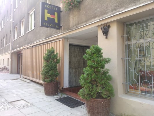 Hostel Helvetia - noclegi Warszawa centrum by null