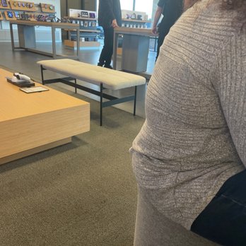 Verizon - Mobile Phones Near Me - Inglewood, California