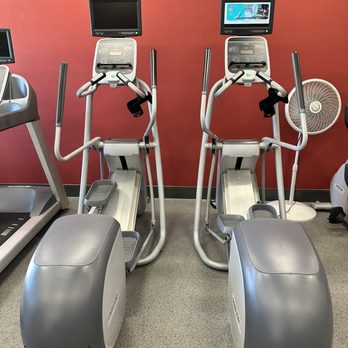 Hilton Garden Inn Lompoc - Two Elliptical machines - Hotels Near Me - Lompoc, California Hilton Garden Inn Lompoc - Two Elliptical machines - Hotels Near Me - Lompoc, California
