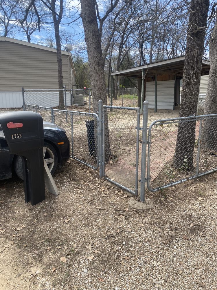 FINCHER CONSTRUCTION AND LANDSCAPING Azle, Texas Lawn Services