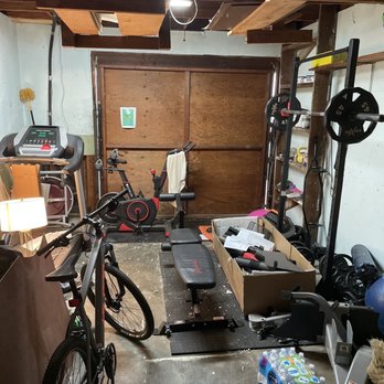 Merlan Drywall - Garage before - Drywall Installation & Repair Near Me Merlan Drywall - Garage before - Drywall Installation & Repair Near Me