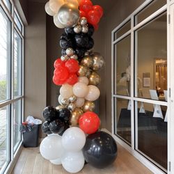 Balloon Dude - Grand entrance to Monte Carlo