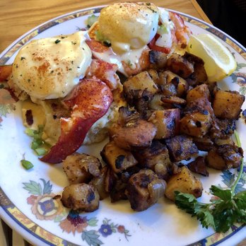 2 Cats Bar Harbor - Lobster eggs benedict ($18.95) - Coffee & Tea Near Me - Bar Harbor, Maine 2 Cats Bar Harbor - Lobster eggs benedict ($18.95) - Coffee & Tea Near Me - Bar Harbor, Maine