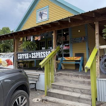 Wendll's - Outside - July 2025 - Coffee & Tea Near Me - Meeker, Colorado