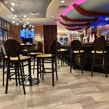 Skylark Diner - Diners Near Me - Edison, New Jersey