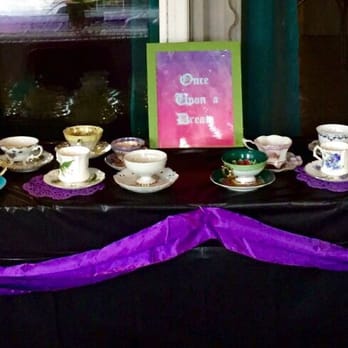 It's My Tea Party - Lady C bringing elegance to her parties - Party Equipment Rentals Near Me It's My Tea Party - Lady C bringing elegance to her parties - Party Equipment Rentals Near Me