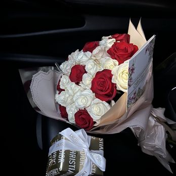 Heavenly Garden Flowers - Birthday bouquet - Florists Near Me - Glendale, California Heavenly Garden Flowers - Birthday bouquet - Florists Near Me - Glendale, California