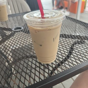 Beach Break Bakrie & Cafe - Coffee & Tea Near Me - Bethany Beach, Delaware