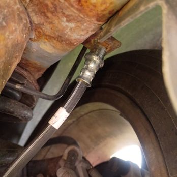 Mogo Auto Services - MISSING RETAINER CLIP AFTER 1ST REPAIR - Auto Repair Near Me - Westlake, Ohio Mogo Auto Services - MISSING RETAINER CLIP AFTER 1ST REPAIR - Auto Repair Near Me - Westlake, Ohio
