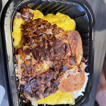 Zippy's Makiki - Corned Beef Hash, Eggs & Rice - Diners Near Me - Honolulu, Hawaii Zippy's Makiki - Corned Beef Hash, Eggs & Rice - Diners Near Me - Honolulu, Hawaii