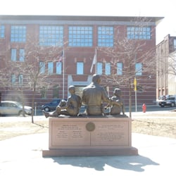 DiNapoli Plaza Police Memorial
