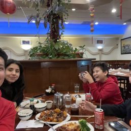 This is one of the best Chinese restaurant in the area!