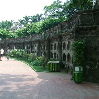 Paco Park - Parks Near Me - Manila, NCR