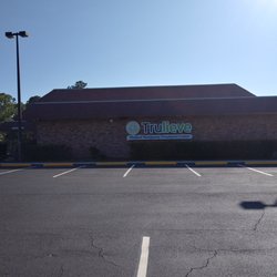 Trulieve Osprey Dispensary - Side exterior view of osprey trulieve