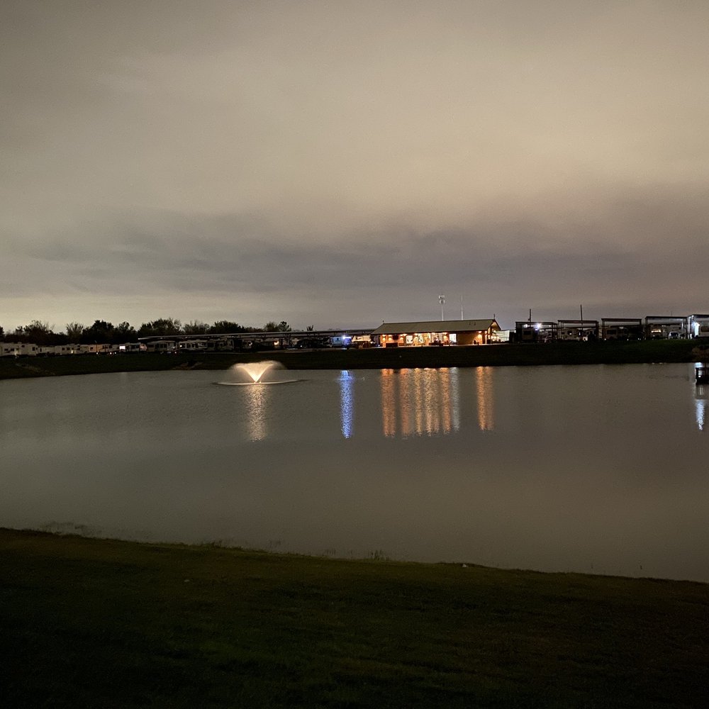 Katy Lake RV Resort - Katy Lake - RV Parks Near Me - Katy, Texas