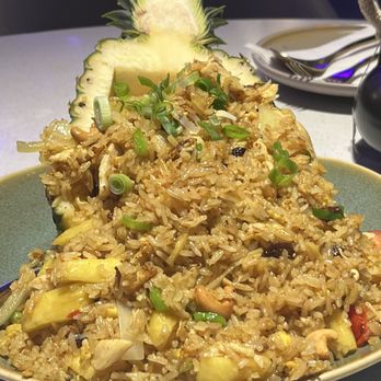 Susu Siam - pineapple fried rice - Thai Near Me - Scarborough, Ontario Susu Siam - pineapple fried rice - Thai Near Me - Scarborough, Ontario