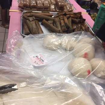 New Star Bakery - a variety of pastries for sale - Bakeries Near Me - Hilo, Hawaii New Star Bakery - a variety of pastries for sale - Bakeries Near Me - Hilo, Hawaii
