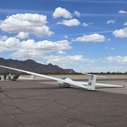 Arizona Soaring - Such an efficient lil taxi service!