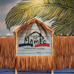 Casa De Mambo - The art transports me to the tropics