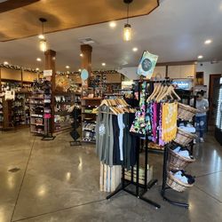 Pauwela Store