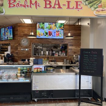99 Asian Supermarket - Vietnamese vendor in the food court - International Grocery Near Me - Malden, Massachusetts
