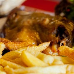La Ferme du Petit Argelas - Notre confit de Canard et ses frites fraîches faites Maison !