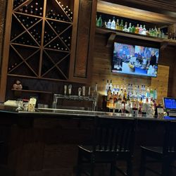 Copper River Grill - Interior
