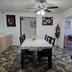 Help 4 Seniors Group Home - The dining room " Where is is food, there's Love"