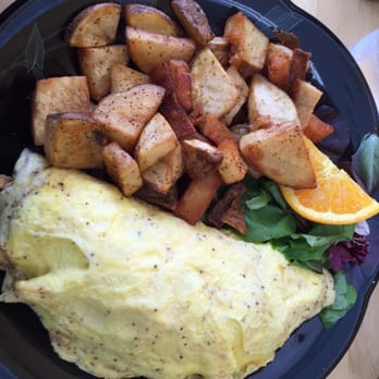 Main Kitchen Cafe - Zelzah omelet. Tons of food..about $10. - New American Near Me - Granada Hills, California Main Kitchen Cafe - Zelzah omelet. Tons of food..about $10. - New American Near Me - Granada Hills, California