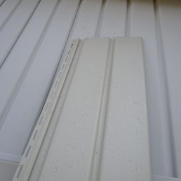 OLD SIDING COMPARED TO A PIECE LEFT OVER FROM THE ORIGINAL JOB! HELLO?? OLD SIDING COMPARED TO A PIECE LEFT OVER FROM THE ORIGINAL JOB! HELLO??