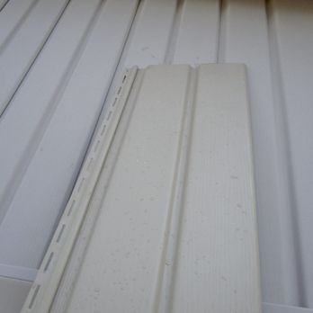 1-800-HANSONS - OLD SIDING COMPARED TO A PIECE LEFT OVER FROM THE ORIGINAL JOB! HELLO?? - Roofing Near Me 1-800-HANSONS - OLD SIDING COMPARED TO A PIECE LEFT OVER FROM THE ORIGINAL JOB! HELLO?? - Roofing Near Me