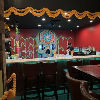 Zentli - Bar area - Mexican Near Me - Evanston, Illinois