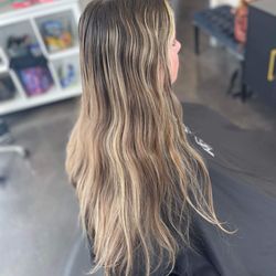 Columbia Gorge Salon & Spa - 2 weeks after getting my hair done by Ali