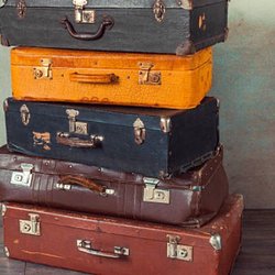 Music City Luggage Lockers - Short Term Luggage Storage 5$ per hour call/text 256-335-3790