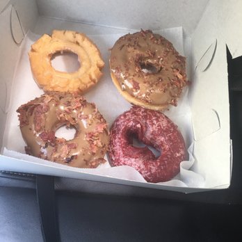 Glaze Doughnuts - Some treats for my sweet - Donuts Near Me - Las Vegas, Nevada Glaze Doughnuts - Some treats for my sweet - Donuts Near Me - Las Vegas, Nevada