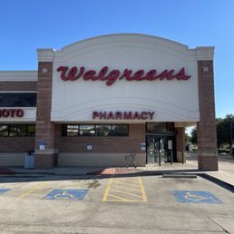 Exterior photo of Walgreens - Irving, Texas Exterior photo of Walgreens - Irving, Texas