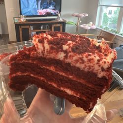 Crown Fried Chicken - Red velvet