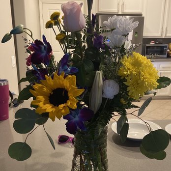 Seaside Flowers - Here is the beautiful arrangement. - Florists Near Me - Oceanside, California Seaside Flowers - Here is the beautiful arrangement. - Florists Near Me - Oceanside, California