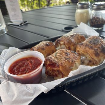 Black Rock Pizza - Captain Cook - Pizza rolls - Pizza Near Me - Captain Cook, Hawaii