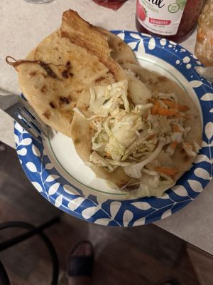 Las Palmas Bakery & Pupusas by null