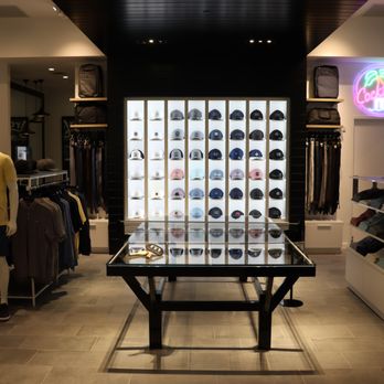 TravisMathew - Men's Clothing Near Me - Burlington, Massachusetts TravisMathew - Men's Clothing Near Me - Burlington, Massachusetts